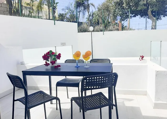 Island Pool Escape Costa Adeje (Tenerife)